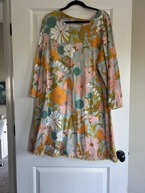 Spartina 449 This floral printed tunic dress is from the brand Spartina 449